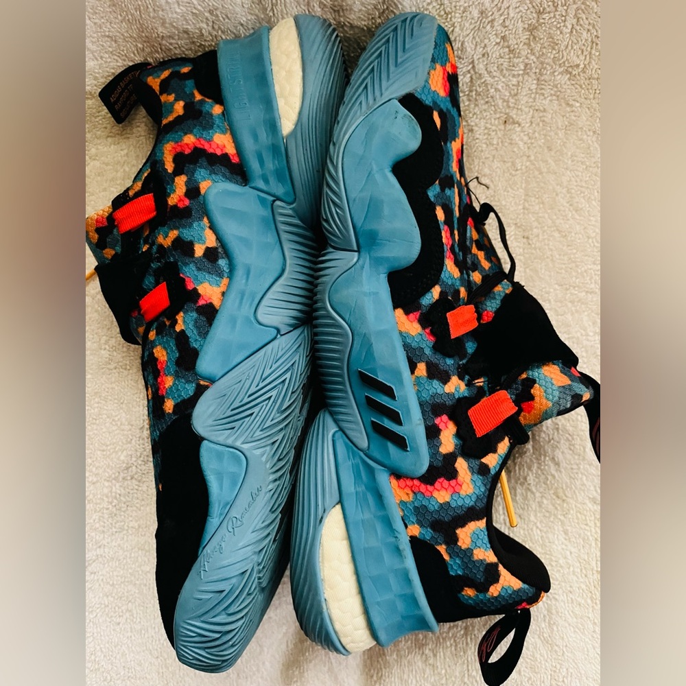 Adidas Men's Trae Young 1 'Pixels' basketball sneakers